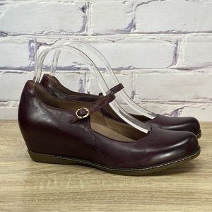 Dansko Loralie Purple Leather Mary Jane Wedge Shoes 40